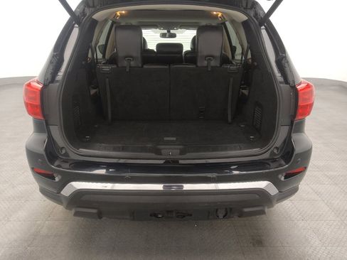 Used 2020 Nissan Pathfinder Platinum image 29