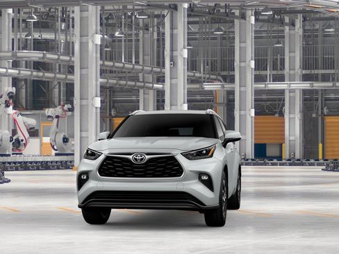 New 2026 Toyota Highlander XLE AWD/4WD image 18