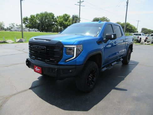Certified 2023 GMC Sierra 1500 AT4X AWD/4WD image 11