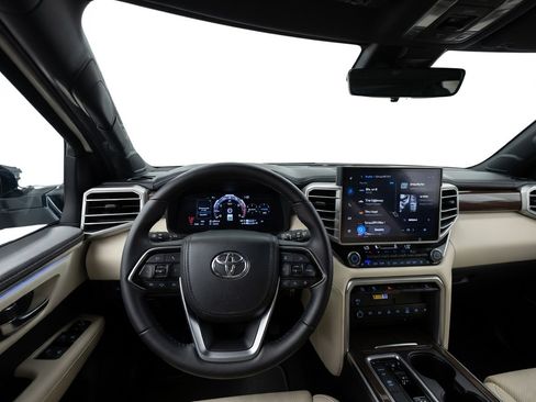 Used 2024 Toyota Sequoia Capstone AWD/4WD image 7