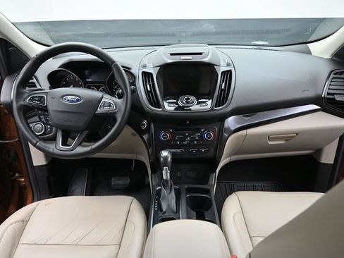 Used 2017 Ford Escape Titanium FWD image 14