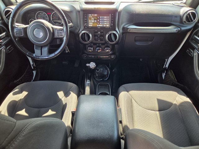 Used 2015 Jeep Wrangler Unlimited Sport w/ Quick Order Package 23S AWD/4WD image 16