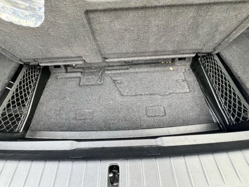 Used 2019 BMW 740e xDrive 740e xDrive iPerformance AWD 4 w/ Executive Package image 43