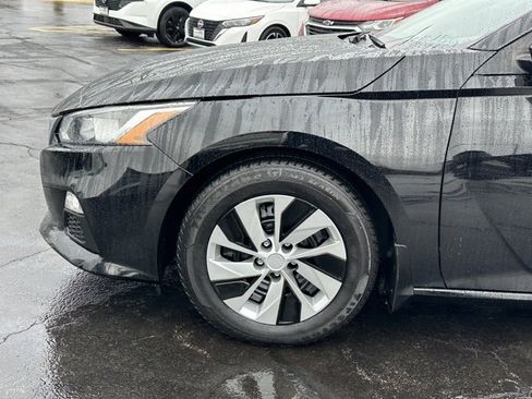 Used 2021 Nissan Altima 2.5 S w/ Driver Assist Package image 7