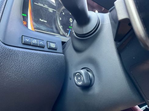 Used 2019 Lexus RX 350 F Sport w/ Navigation Package AWD/4WD image 20