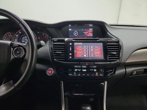 Used 2017 Honda Accord EX-L image 20
