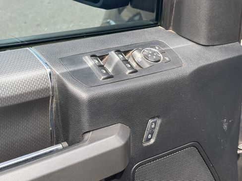 Used 2017 Ford F150 XLT w/ Equipment Group 301A Mid image 15