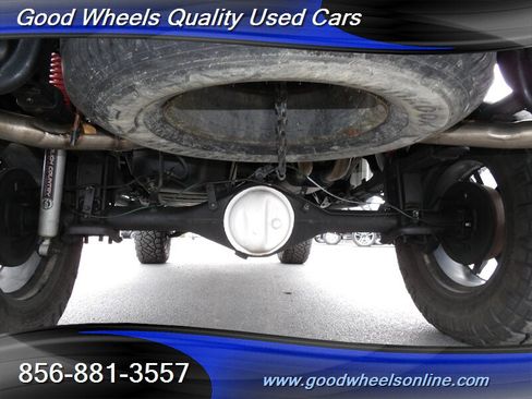 Used 2016 Toyota Tacoma TRD Sport image 26