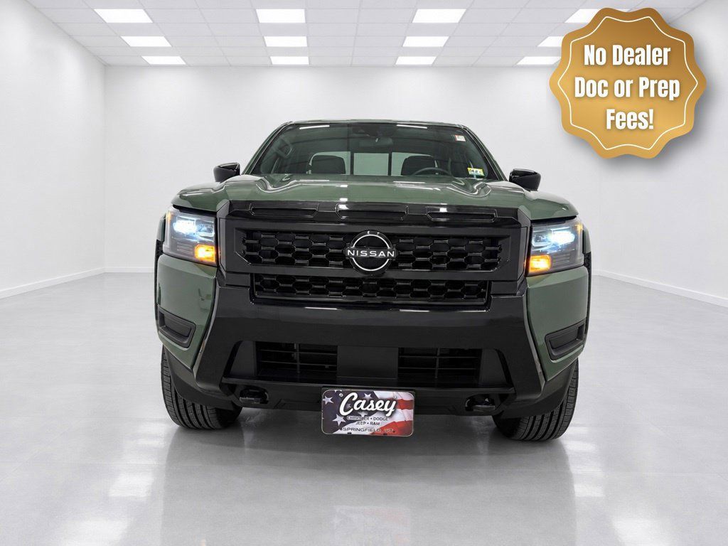 Used 2026 Nissan Frontier SV w/ SV Convenience Package AWD/4WD image 2