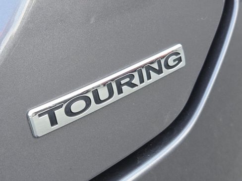 Certified 2024 Honda Pilot Touring image 18