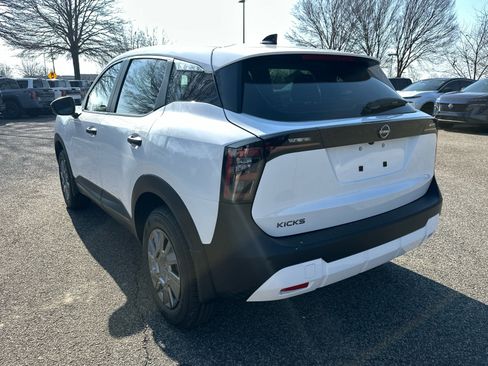 New 2026 Nissan Kicks S image 7