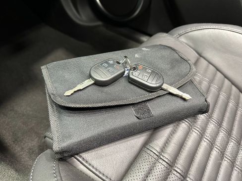 Used 2012 Ford Mustang Shelby GT500 image 40