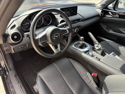 Used 2024 MAZDA MX-5 Miata Grand Touring w/ Appearance Package image 12