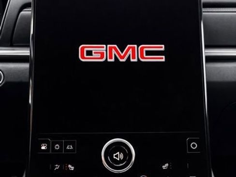 Used 2026 GMC Terrain Elevation w/ Black Edition image 19