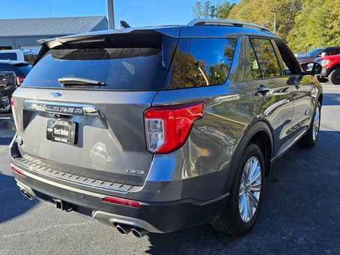Used 2024 Ford Explorer King Ranch w/ Technology Package image 13