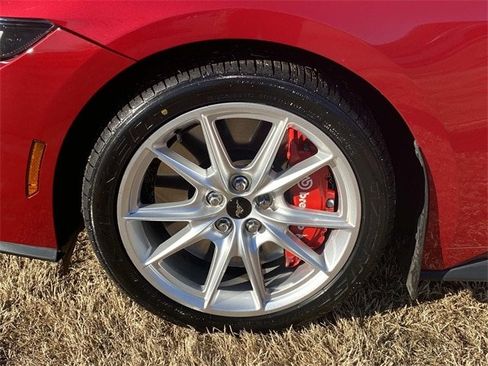 Used 2024 Ford Mustang GT Premium image 44