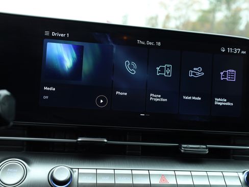 Used 2024 Hyundai Kona SEL image 30