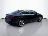 Used 2021 Nissan Versa SV image 5