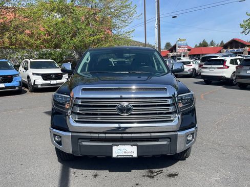 Used 2020 Toyota Tundra Limited w/ Limited Premium Package AWD/4WD image 8