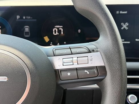 Certified 2025 Hyundai Santa Cruz SE AWD/4WD image 22