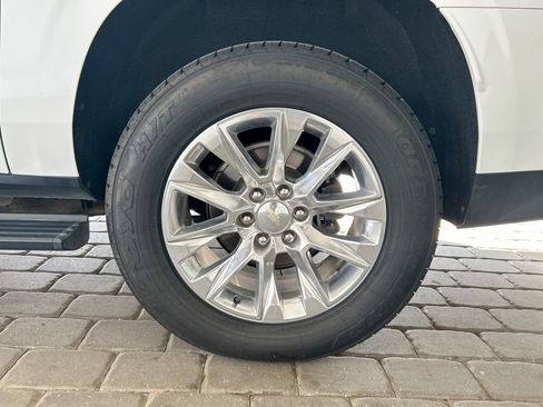 Used 2021 Chevrolet Suburban Premier RWD image 52