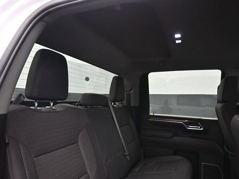 Used 2025 Chevrolet Silverado 2500 LT image 27