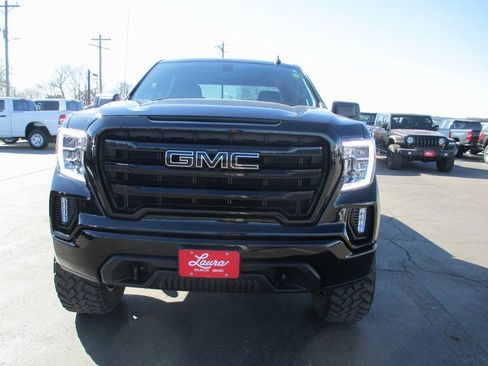 Used 2022 GMC Sierra 1500 Elevation image 11