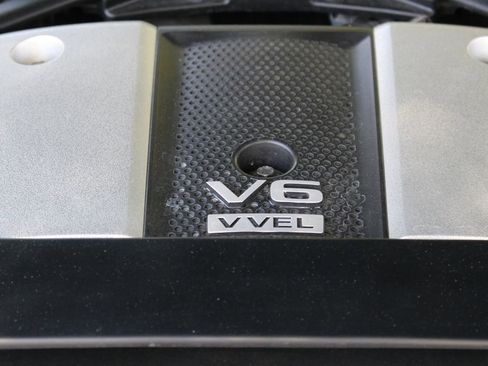 Used 2019 Nissan 370Z Coupe w/ Z34 Heritage Edition - Black image 31