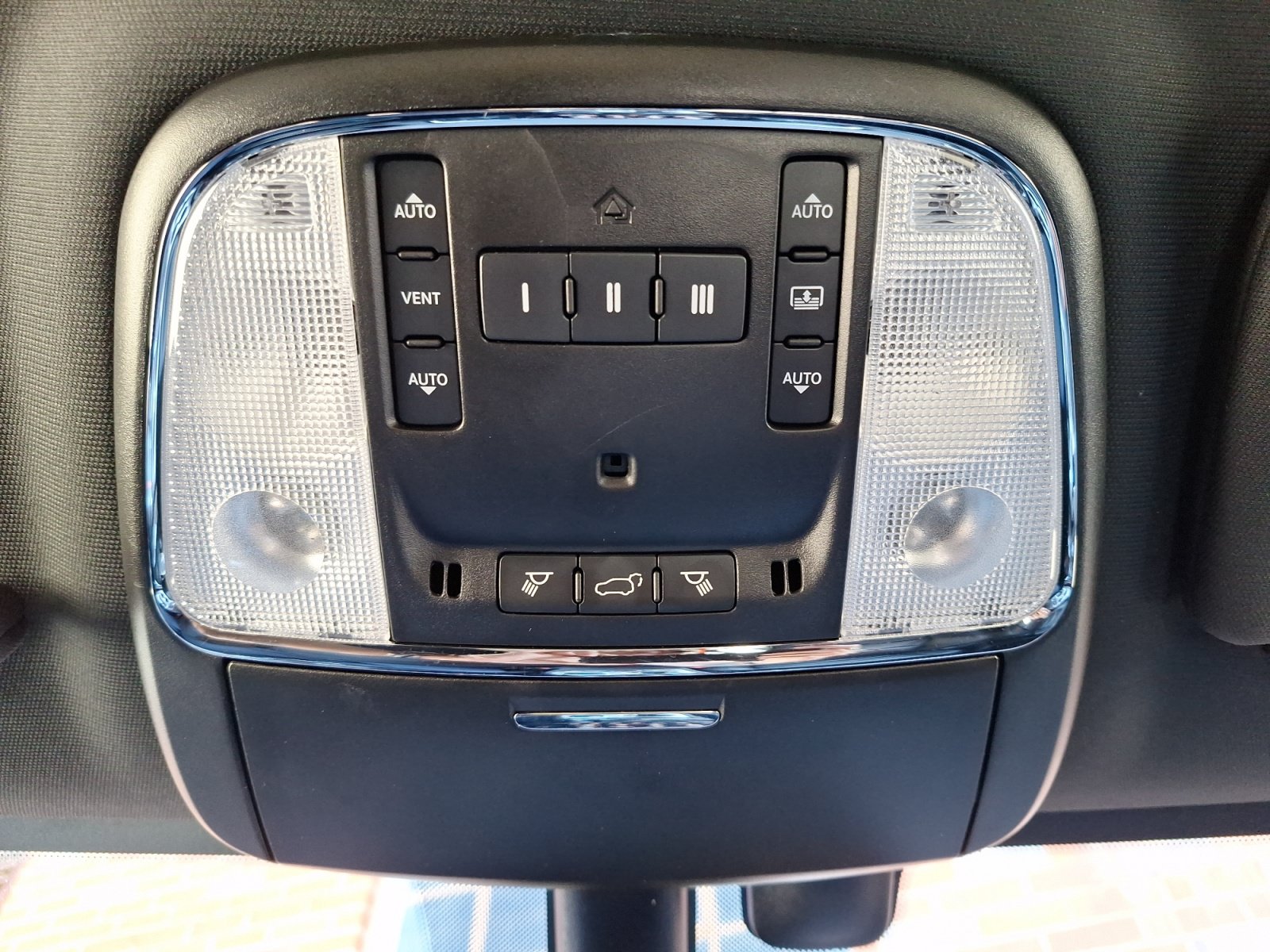 Used 2022 Jeep Grand Cherokee Limited w/ Trailer Tow Group IV AWD/4WD image 22