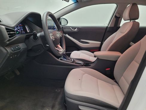 Used 2022 Hyundai Ioniq Blue FWD image 17