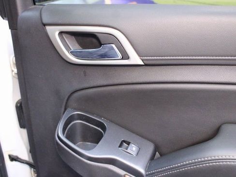 Used 2020 GMC Yukon Denali image 13