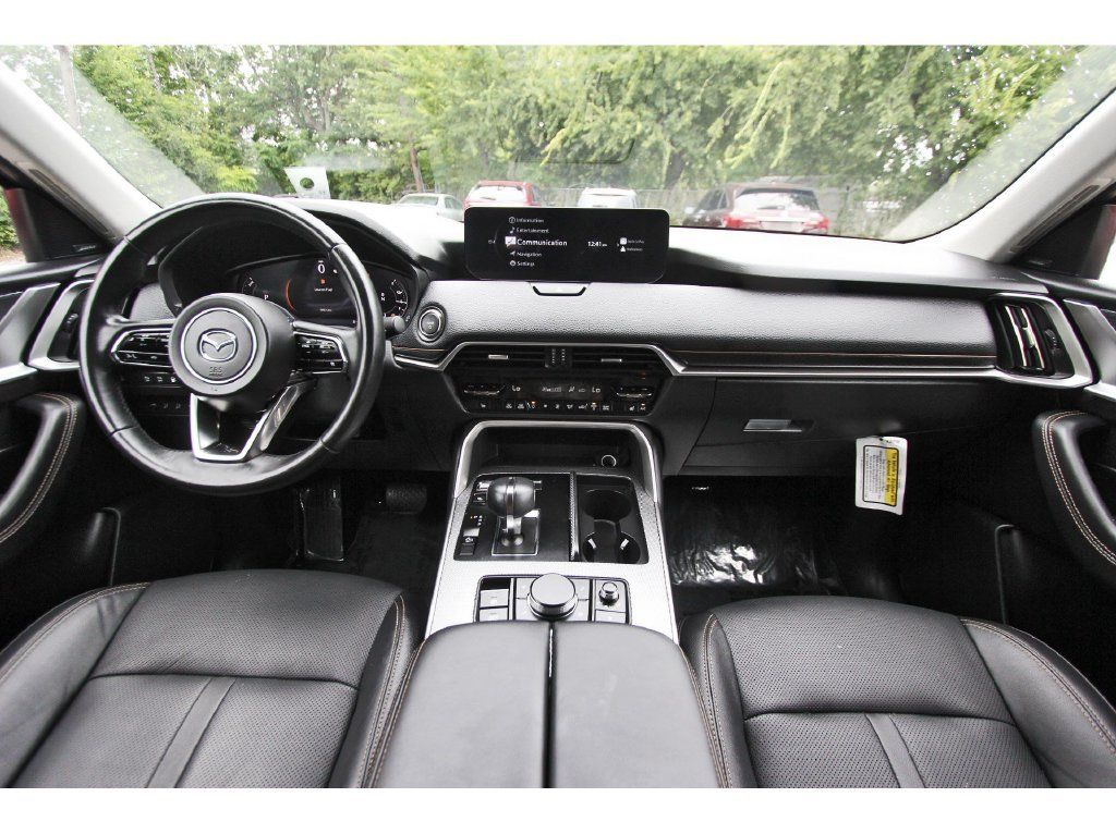 Certified 2024 MAZDA CX-90 Plug-In Hybrid w/ Premium Pkg AWD/4WD image 8