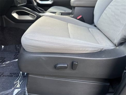 Used 2022 Nissan Frontier SV image 28