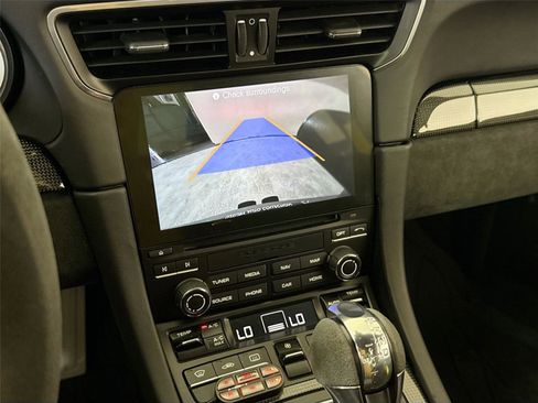 Used 2019 Porsche 911 GT3 RS image 21