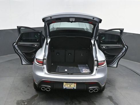 New 2026 Porsche Macan image 54