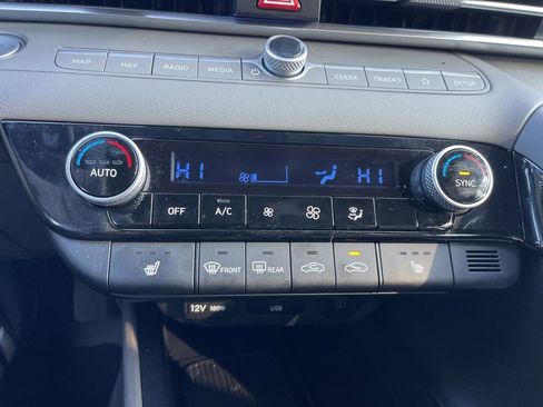 Certified 2025 Hyundai Elantra SEL w/ Cargo Package image 12