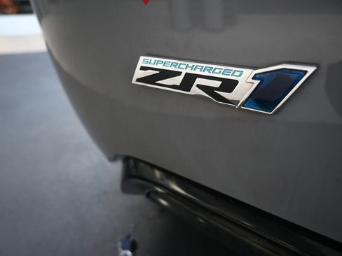 Used 2010 Chevrolet Corvette ZR1 w/ Preferred Equipment Group RWD image 17