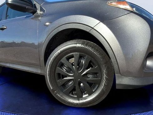 Used 2013 Toyota RAV4 LE image 23