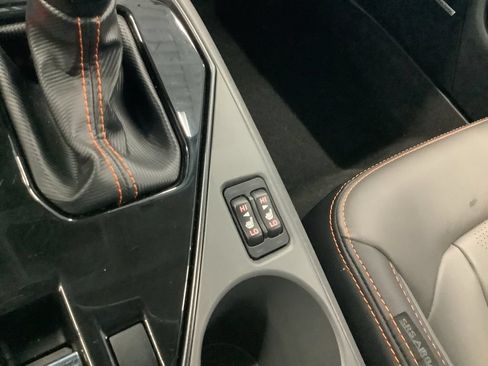 Certified 2025 Subaru Crosstrek 2.5i Limited AWD/4WD image 10