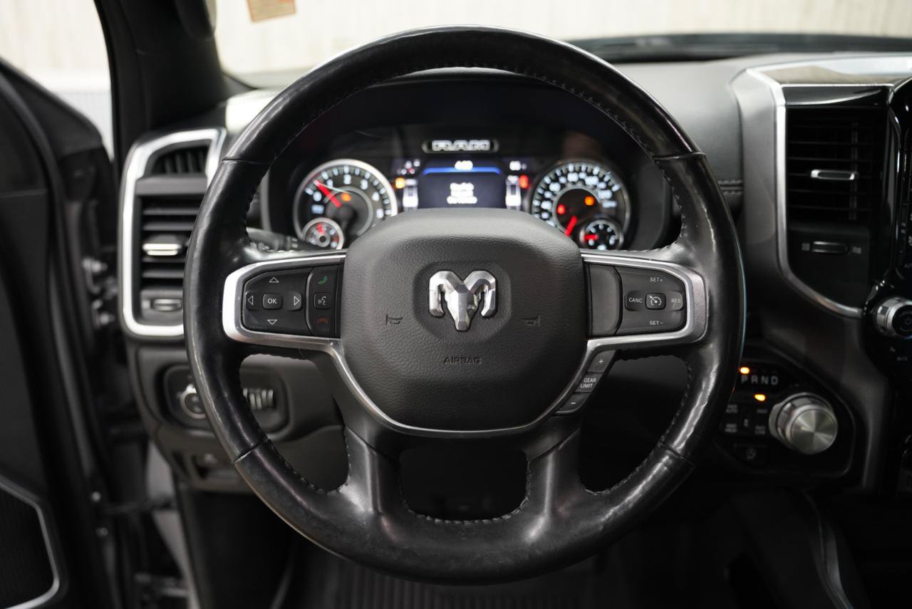 Used 2020 RAM 1500 Laramie w/ Sport Appearance Package AWD/4WD image 12