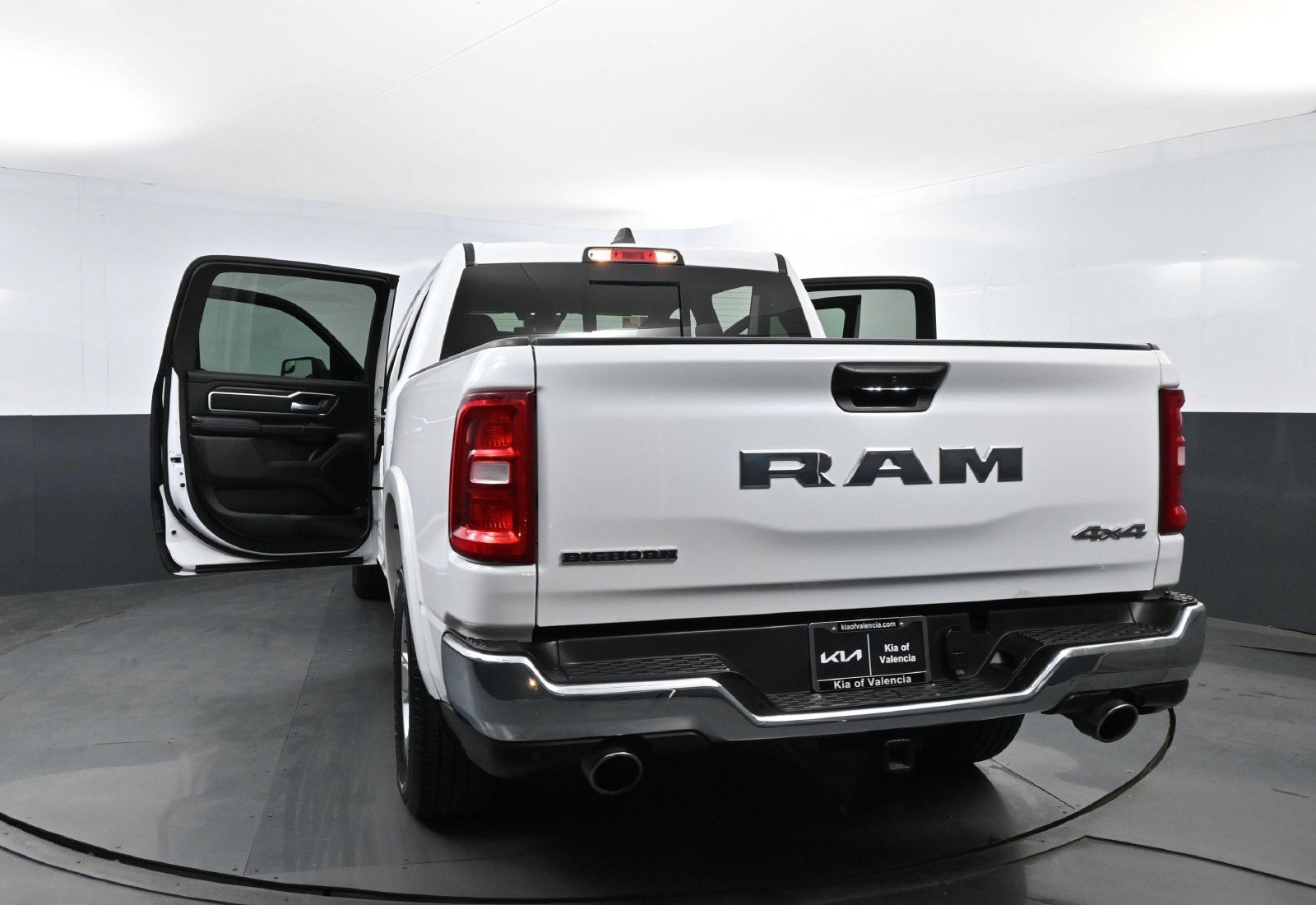 Used 2025 RAM 1500 Big Horn AWD/4WD image 24