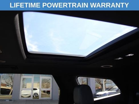 Used 2023 Buick Enclave Essence w/ Experience Buick Package AWD/4WD image 30