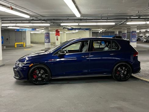 Used 2024 Volkswagen GTI SE w/ SE Leather Seats Package image 33