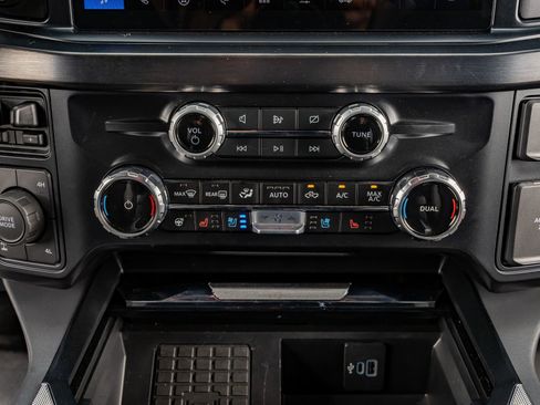 Used 2024 Ford F250 Lariat w/ Lariat Ultimate Package image 27