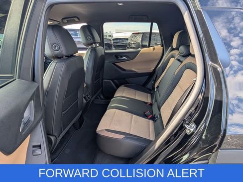 Used 2025 Chevrolet Equinox ACTIV w/ Safety and Technology Package image 9