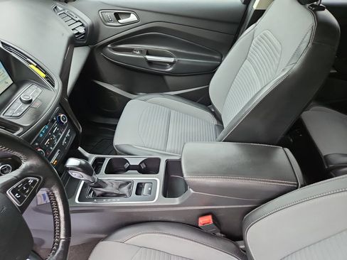 Used 2019 Ford Escape SE AWD/4WD image 25