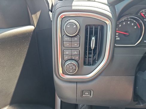 Used 2019 Chevrolet Silverado 1500 RST w/ All-Star Edition AWD/4WD image 36