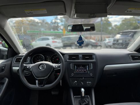 Used 2018 Volkswagen Jetta S image 13