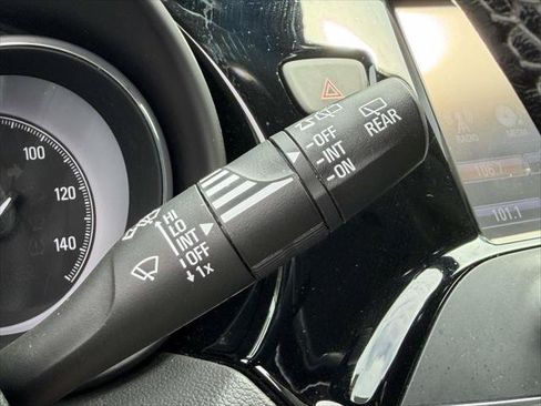Used 2020 Buick Envision Essence w/ Experience Buick Package AWD/4WD image 28