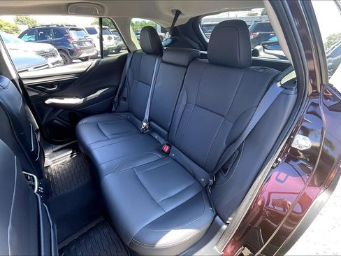 Certified 2025 Subaru Outback Limited AWD/4WD image 21